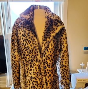 Faux fur jacket- cheetah print